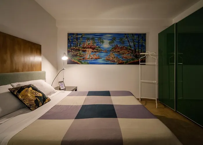 Отель Accomodo Mib15 Bivano Navigli